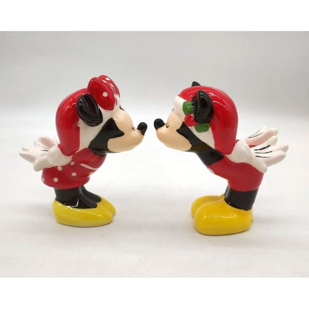 Disney Christmas Mickey & Minnie Mouse Kissing Ceramic Salt & Pepper Shaker Set